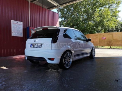 FORD FIESTA 2.0 ST