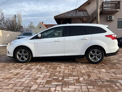 FORD FOCUS 1.0 GTDi EcoBoost Trend Vezetett szervízkönyv! Használtautó garancia