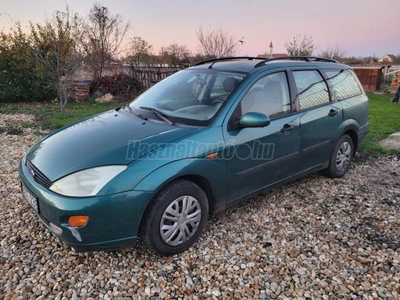 FORD FOCUS 1.4 Ambiente