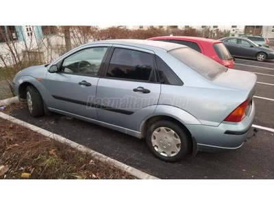 FORD FOCUS 1.4 Ambiente