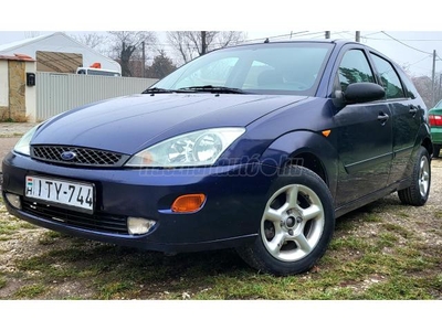 FORD FOCUS 1.4 Fresh