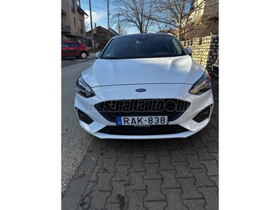 FORD FOCUS 1.5 TDCI ST-Line ST line