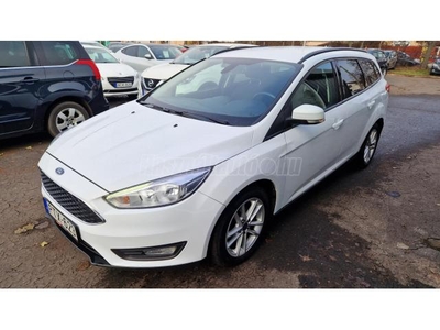 FORD FOCUS 1.5 TDCI Technology Magyarországi szervizkönyves!