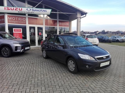 FORD FOCUS 1.6 Ambiente 1 TULAD.M.O.-I.VONÓHOROG.GARANTÁLT KILOMÉTER