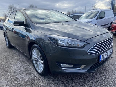 FORD FOCUS 1.6 SCTI Ecoboost Titanium