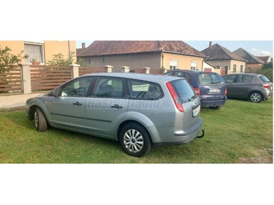 FORD FOCUS 1.6 Sport