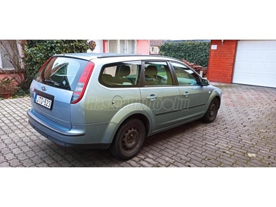 FORD FOCUS 1.6 Sport