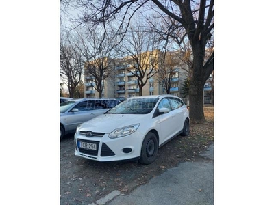 FORD FOCUS 1.6 Ti-VCT Ambiente