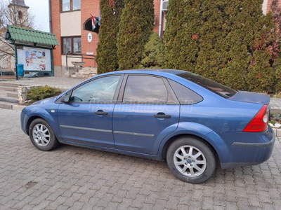 FORD FOCUS 1.6 Trend