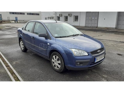 FORD FOCUS 1.6 Trend