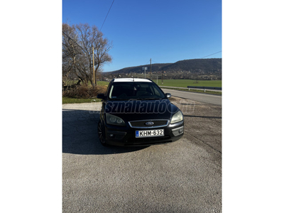 FORD FOCUS 1.8 TDCi Ghia