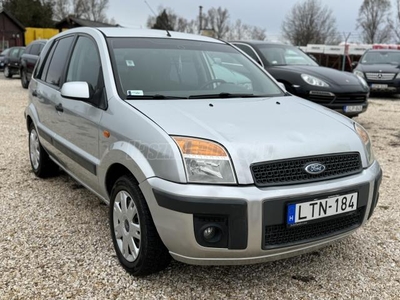 FORD FUSION 1.4 TDCi Trend VONÓHOROG//2. TULAJ//2 KULCS