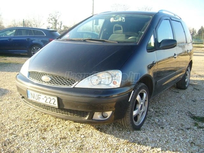 FORD GALAXY 1.9 TDI Ghia [6 személy] NAVI. NAPFÉNYTETŐ. VONÓHOROG. FELDÉLZETI KAMERA. TOLATÓKAMERA. ÜLÉSFŰTÉS