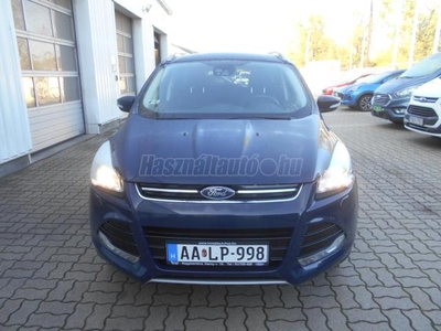 FORD KUGA 2.0 TDCi Titanium M.o.-i..szervizkönyv/4WD/