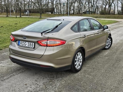 FORD MONDEO 2.0 TDCi Business 75.300 Km-NAVI-1.Tulaj-Magyar-Szervizkönyv