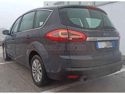 FORD S-MAX 2.2 TDCi Titanium Navi. Ülés-fűtés. Prémium Hi-Fi. hátsó ablak roló