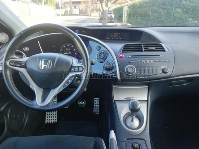 HONDA CIVIC 1.8 Sport