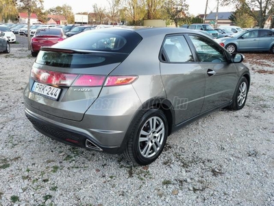 HONDA CIVIC 2.2 CTDi Sport Megkímélt állapotban