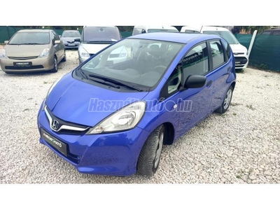 HONDA JAZZ 1.2 Trend Plus 56e km. Szkönyv