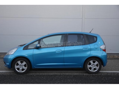 HONDA JAZZ 1.4 Elegance // MAGYARORSZÁGI // KM GARANCIA! // 100.LE- DIGIT KLÍMA-ALUFELNI // SZERVIZKÖNY!