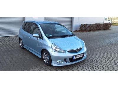 HONDA JAZZ 1.4 LS My. 2005 SZÉP ÁLLAPOTBAN !