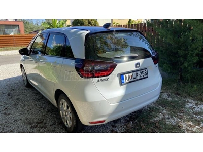 HONDA JAZZ 1.5 i-MMD Hybrid Elegance eCVT