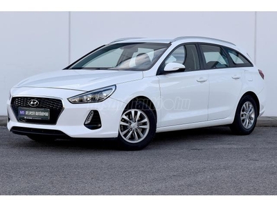 HYUNDAI I30 1.4 T-GDi Comfort DCT Magyar menü Navi Telefontükrözés Sávtartó Kamera