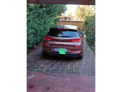 HYUNDAI I30 1.4i Easy Life