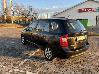 KIA CARENS 2.0 EX