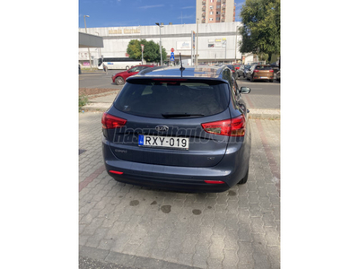 KIA CEE'D 1.6 CRDI FIFA Limited