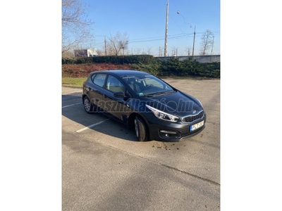 KIA CEE'D 1.6 CRDI LX (Automata)