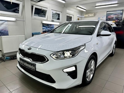 KIA CEE'D Ceed SW 1.6 CRDi HP Gold 136Le!Navigáció.Tolatókamera. Led.Ülés-kormányfűtés.Sávtartó!Gyári garanciás!