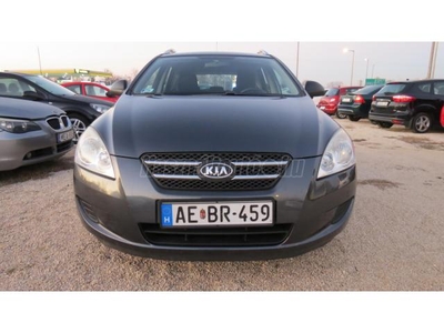 KIA CEE'D SW 1.4 EX Limited Plus MEGVIGYÁZOTT. VALÓS . 187000 KM