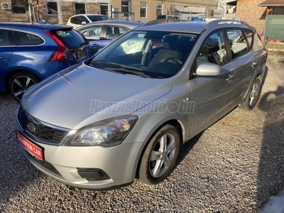 KIA CEE'D SW 1.4 EX Szervizkönyves. 2db gyári kulcs.kevés km. Alufelni. Takarékos. praktikus kombi