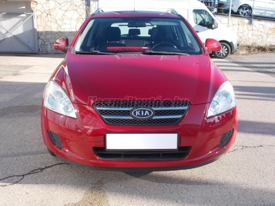 KIA CEE'D SW 1.4 LX EURO5 143000km!!