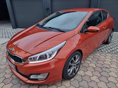 KIA PRO CEE'D 1.6 CRDI EX FRISS MŰSZAKI. KÉT GYÁRI KULCS. CSALÓDÁSMENTES.KITŰNŐ ÁLLAPOT! VEZETETT SZERVIZK