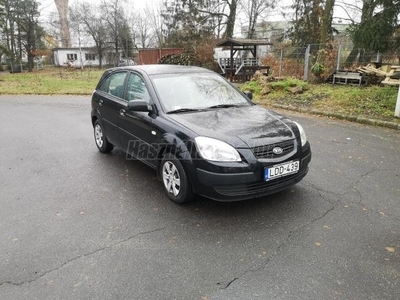 KIA RIO 1.4 EX Plus