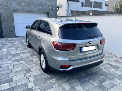 KIA SORENTO 2.2 CRDI LX Plus (Automata) [7 személy]