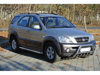 KIA SORENTO 2.4 LX MEGKÍMÉLT SZÉP ÁLLAPOT