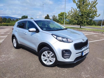 KIA SPORTAGE 1.6 GDI LX Navi Magyarországi Sz-könyves Gk Első tulajdonostól!!!!!!!!!!!!!!!!!!!!!!!