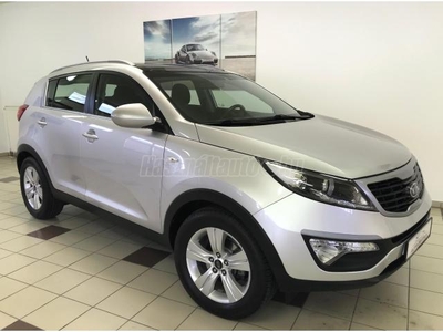 KIA SPORTAGE 1.7 CRDi EX Prémium Navi+Kamera!Panoráma tetö!Tempomat!Tolatóradar!Friss szervíz!