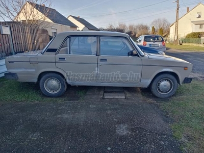 LADA 2105