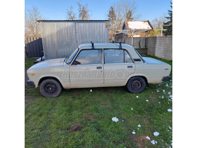 LADA 2105