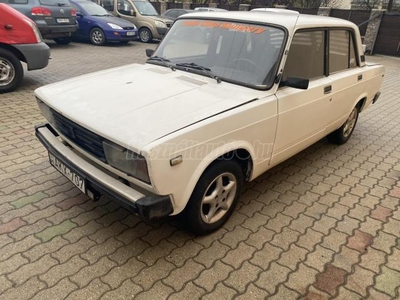 LADA 2105