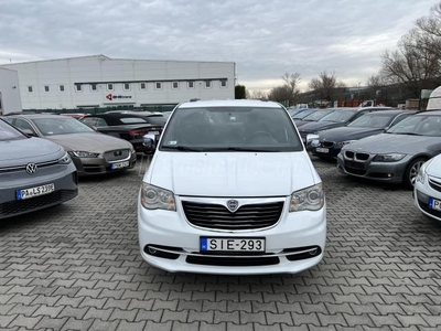 LANCIA VOYAGER 2.8 DS S (Automata) (7 személyes ) Gyönyörű megkímélt állapotban!