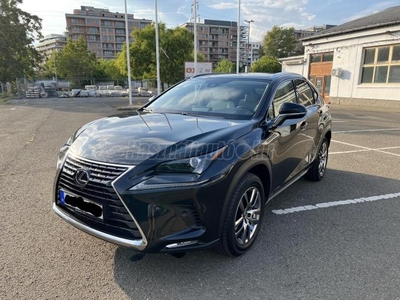 LEXUS NX 300h Prestiege Safety CVT téligumi - vonóhorog - kerámia - 14e km!