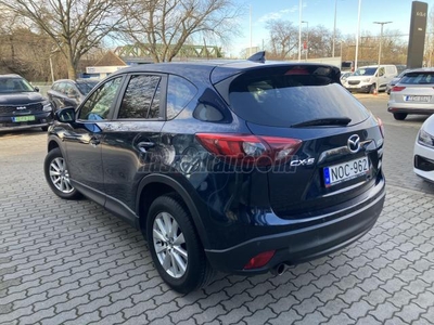 MAZDA CX-5 2.0i Challenge Magyar. Szervizkönyv. NAVI