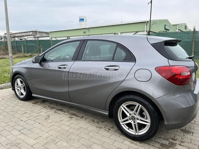 MERCEDES-BENZ A 180 d