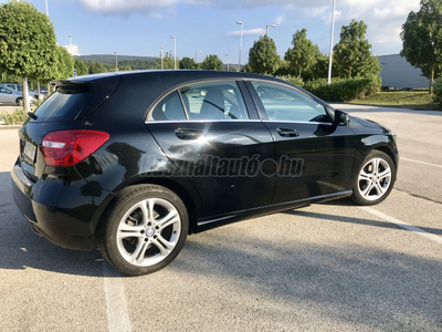 MERCEDES-BENZ A 200 BlueEFFICIENCY Urban 7G-DCT