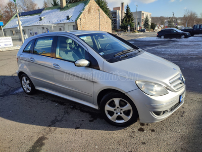 MERCEDES-BENZ B 180 CDI